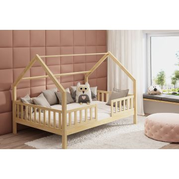 beautiful bed for toddler 